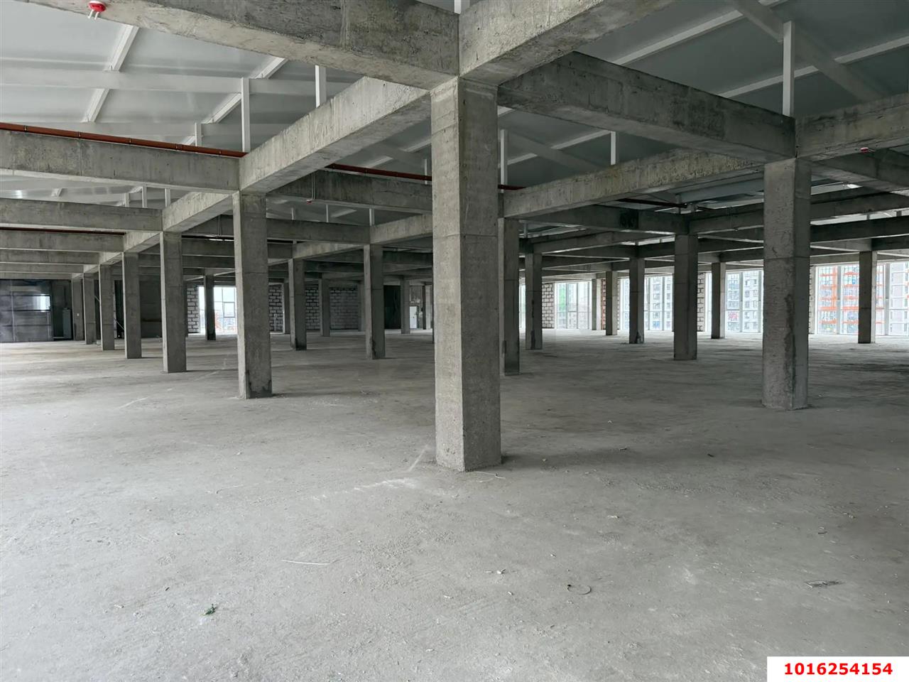 Фото №4: Отдельное здание 14564&nbsp;м², 4&nbsp;эт. - Краснодар, Прикубанский внутригородской округ, мкр. Славянский, ул. Западный Обход, 34