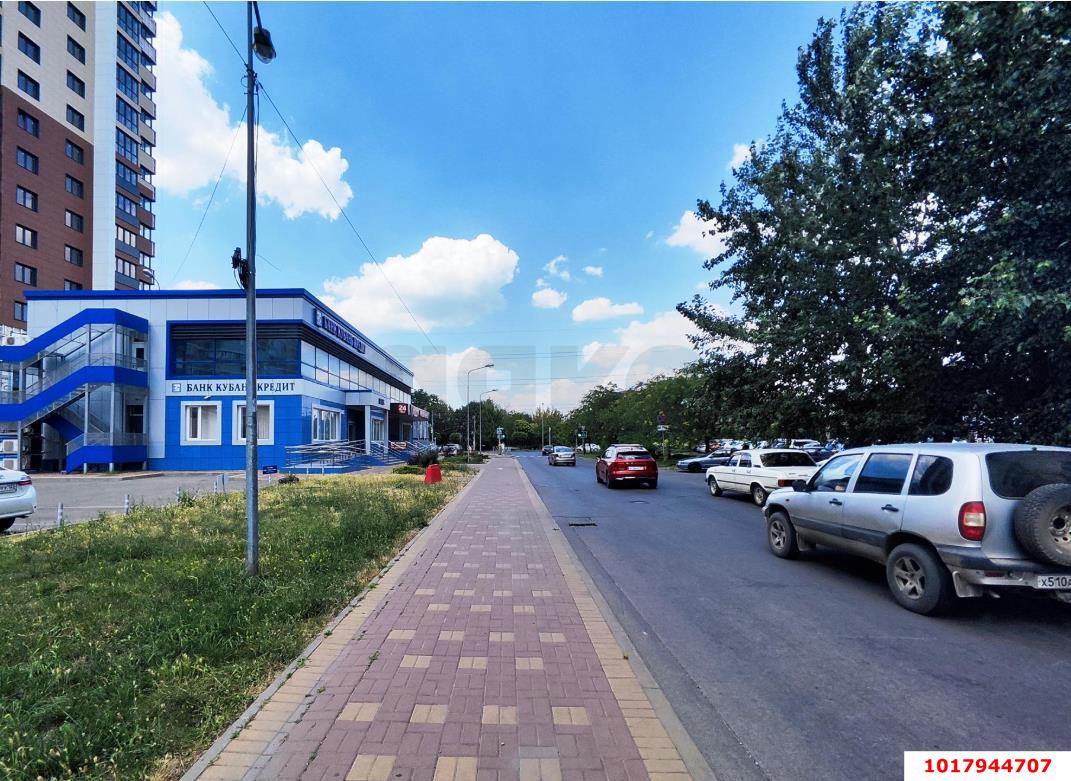Фото №2: Студия 32&nbsp;м², 14/24&nbsp;эт. - Краснодар, Прикубанский внутригородской округ, Завод Измерительных Приборов, мкр. жилой комплекс Луч, ул. Солнечная, 18/5