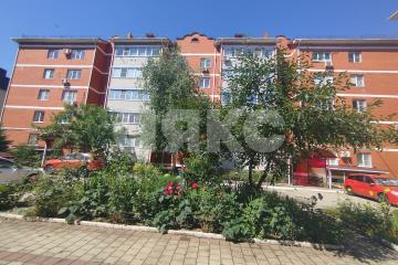 Фото №1: 3-комнатная квартира 77 м², 5/5 эт. - Горячий Ключ, мкр. Администрация, ул. Кириченко, 17к3