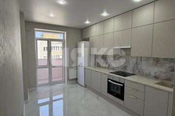 Фото №1: 2-комнатная квартира 60 м², 8/8 эт. - Горячий Ключ, мкр. Администрация, ул. Рябиновая, 2Бк2