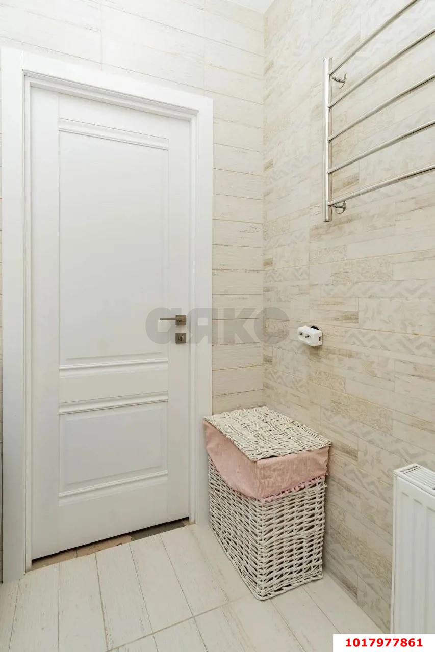 Фото №18: 2-комнатная квартира 64&nbsp;м², 1/16&nbsp;эт. - Краснодар, Прикубанский внутригородской округ, Восточный, мкр. жилой комплекс Квартал № 6, ул. имени Героя Советского Союза Николая Воробьёва, 11