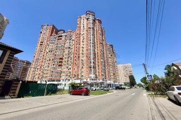 Фото №1: Офисное помещение 368 м², 1/17 эт. - Краснодар, мкр. ЖК Аврора, ул. Гаражная, 67/2