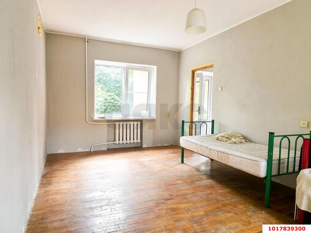 Фото №3: Дом 146&nbsp;м² + 4&nbsp;сот., 2&nbsp;эт. - Краснодар, Прикубанский внутригородской округ, Калинино, мкр. Завод Радиоизмерительных Приборов, б-р Интернациональный