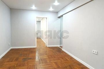 Фото №1: 2-комнатная квартира 45 м², 1/5 эт. - Краснодар, мкр. Завод Измерительных Приборов, ул. Московская, 60
