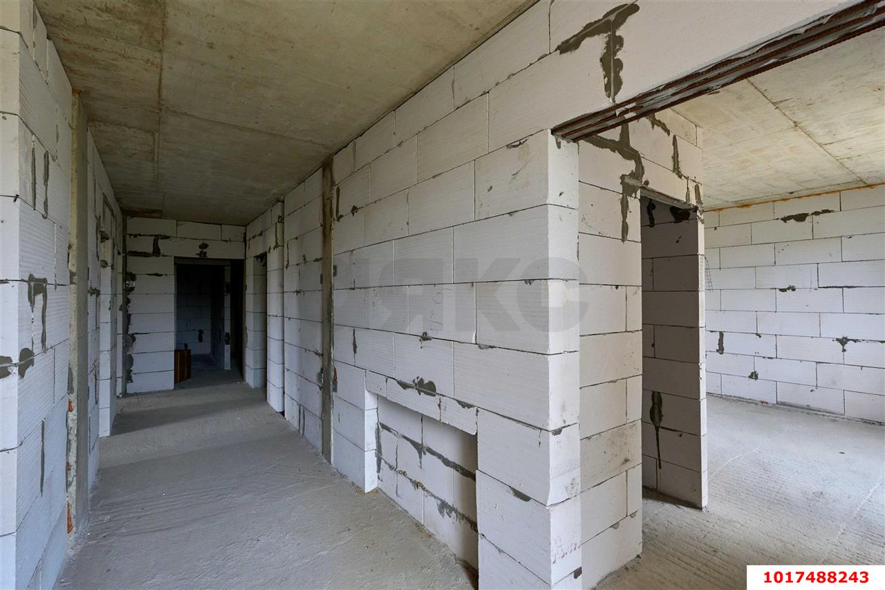 Фото №5: Дом 622&nbsp;м² + 7&nbsp;сот., 3&nbsp;эт. - Краснодар, Прикубанский внутригородской округ, Калинино, мкр. Завод Радиоизмерительных Приборов