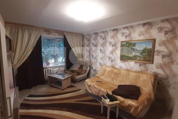 Фото №1: 2-комнатная квартира 50 м², 1/5 эт. - Горячий Ключ, мкр. Администрация, ул. Ленина, 217