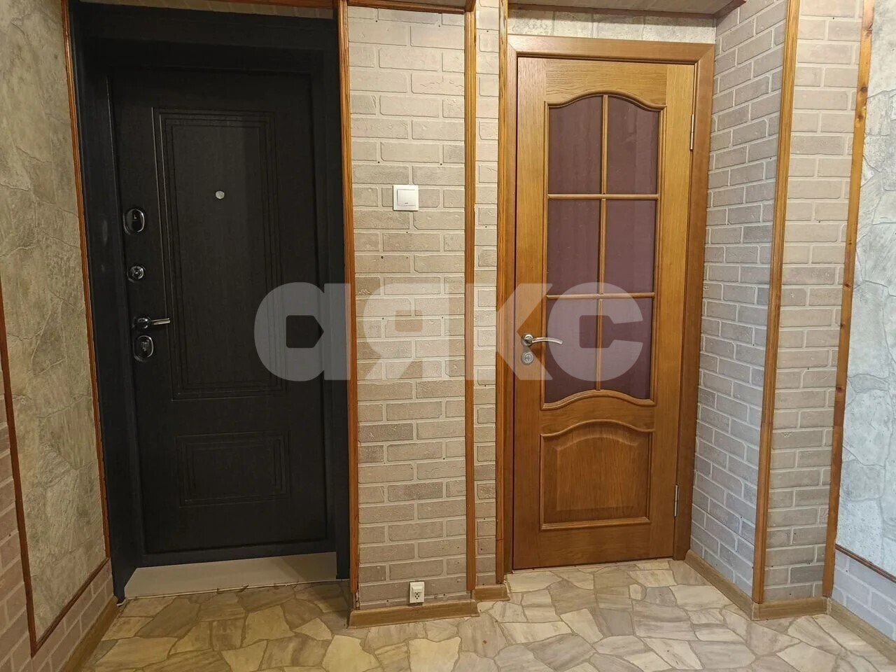 Фото №4: 2-комнатная квартира 49&nbsp;м², 5/5&nbsp;эт. - Горячий Ключ, мкр. Администрация, ул. Ленина, 217