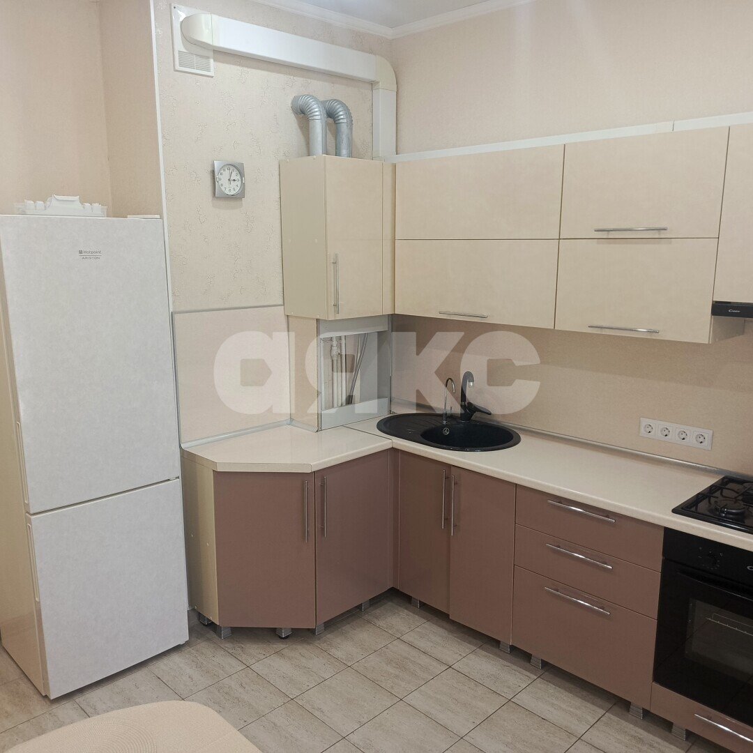 Фото №8: 1-комнатная квартира 43&nbsp;м², 3/9&nbsp;эт. - Геленджик, мкр. Южный, ул. Прасковеевская, 21