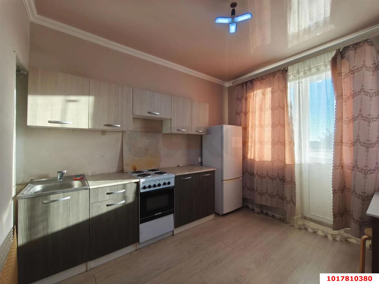 Фото №4: 1-комнатная квартира 39&nbsp;м², 2/8&nbsp;эт. - Краснодар, Прикубанский внутригородской округ, Славянский, мкр. Светлоград, ул. Красных Партизан, 1/3к3