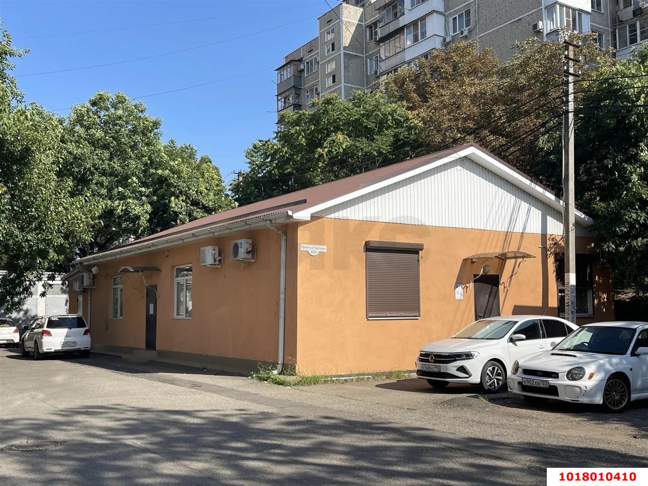 Фото №2: Отдельное здание 60&nbsp;м², 1/1&nbsp;эт. - Краснодар, мкр. Западный внутригородской округ, ул. Красных Партизан, 232/4