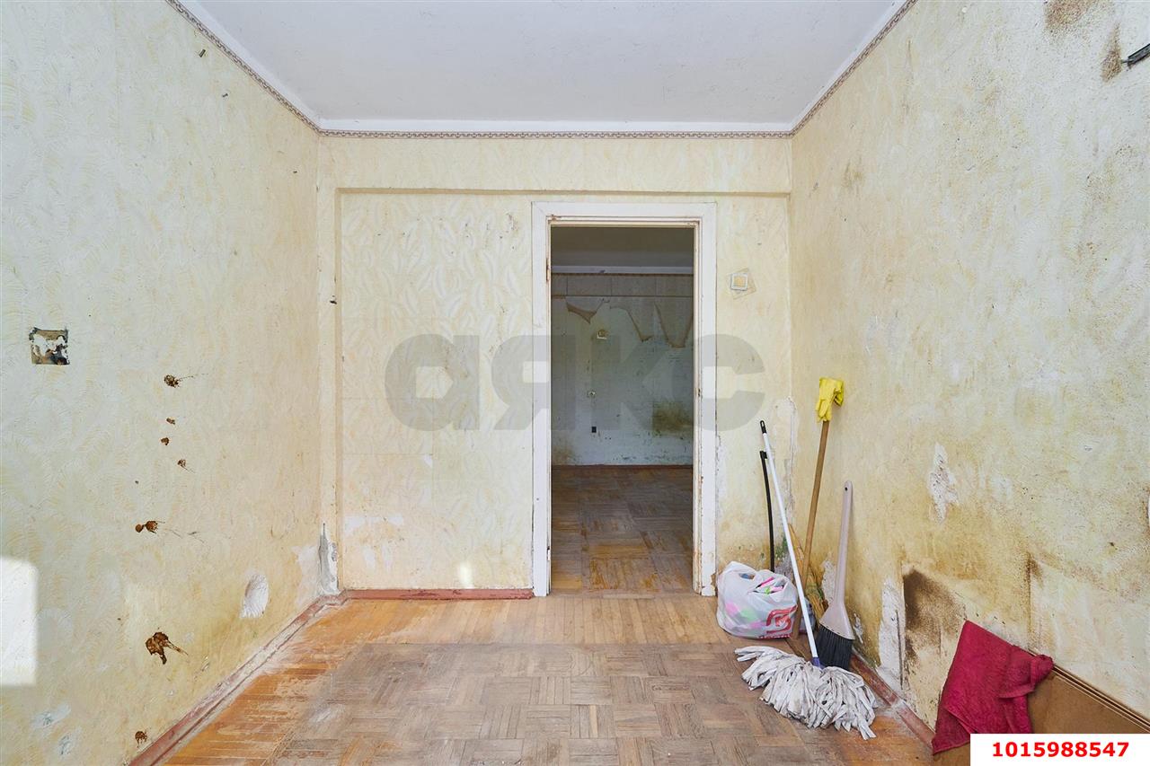 Фото №7: 3-комнатная квартира 50&nbsp;м², 3/5&nbsp;эт. - Краснодар, Прикубанский внутригородской округ, мкр. Фестивальный, ул. Атарбекова, 21