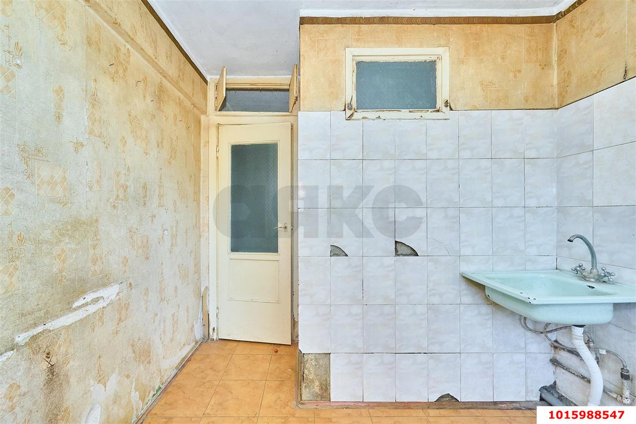 Фото №9: 3-комнатная квартира 50&nbsp;м², 3/5&nbsp;эт. - Краснодар, Прикубанский внутригородской округ, мкр. Фестивальный, ул. Атарбекова, 21