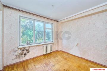Фото №1: 3-комнатная квартира 50 м², 3/5 эт. - Краснодар, мкр. Фестивальный, ул. Атарбекова, 21