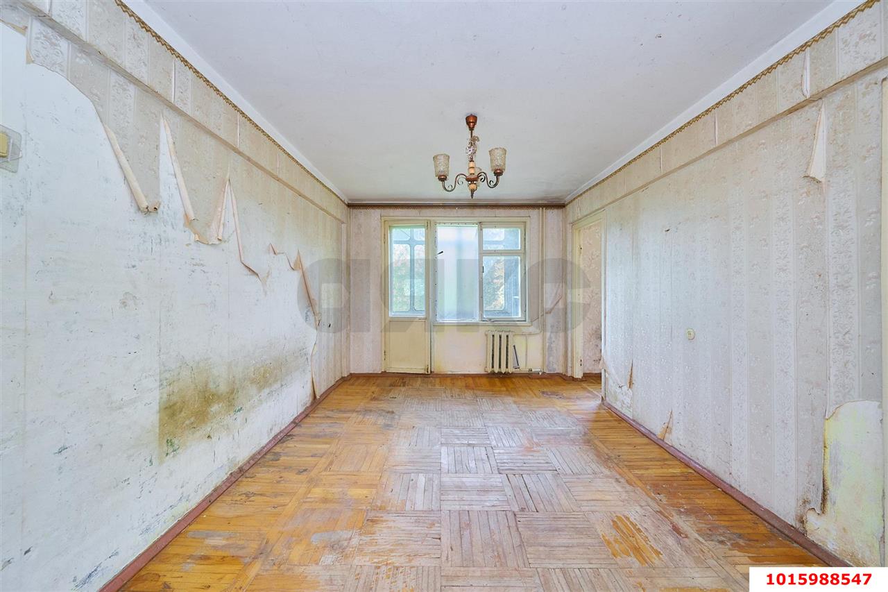 Фото №3: 3-комнатная квартира 50&nbsp;м², 3/5&nbsp;эт. - Краснодар, Прикубанский внутригородской округ, мкр. Фестивальный, ул. Атарбекова, 21