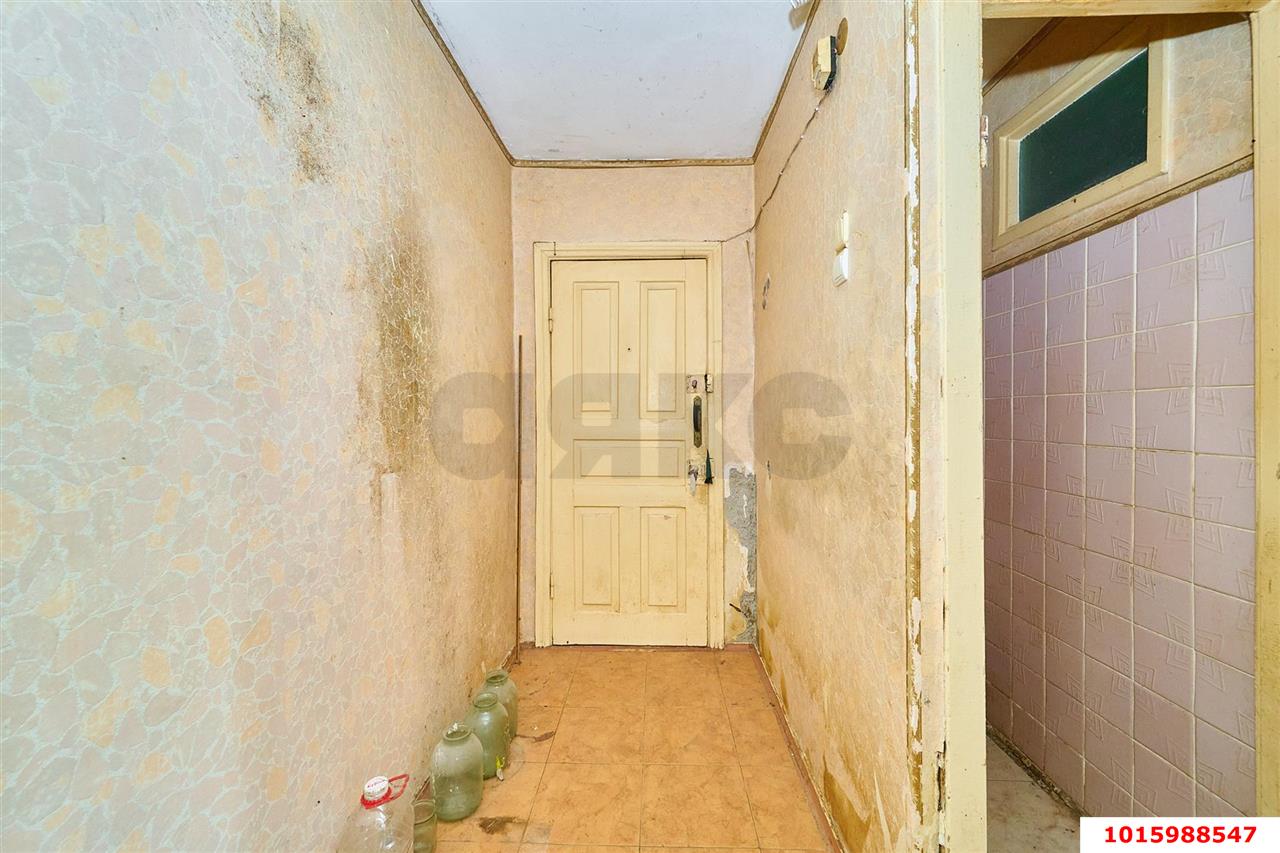 Фото №15: 3-комнатная квартира 50&nbsp;м², 3/5&nbsp;эт. - Краснодар, Прикубанский внутригородской округ, мкр. Фестивальный, ул. Атарбекова, 21
