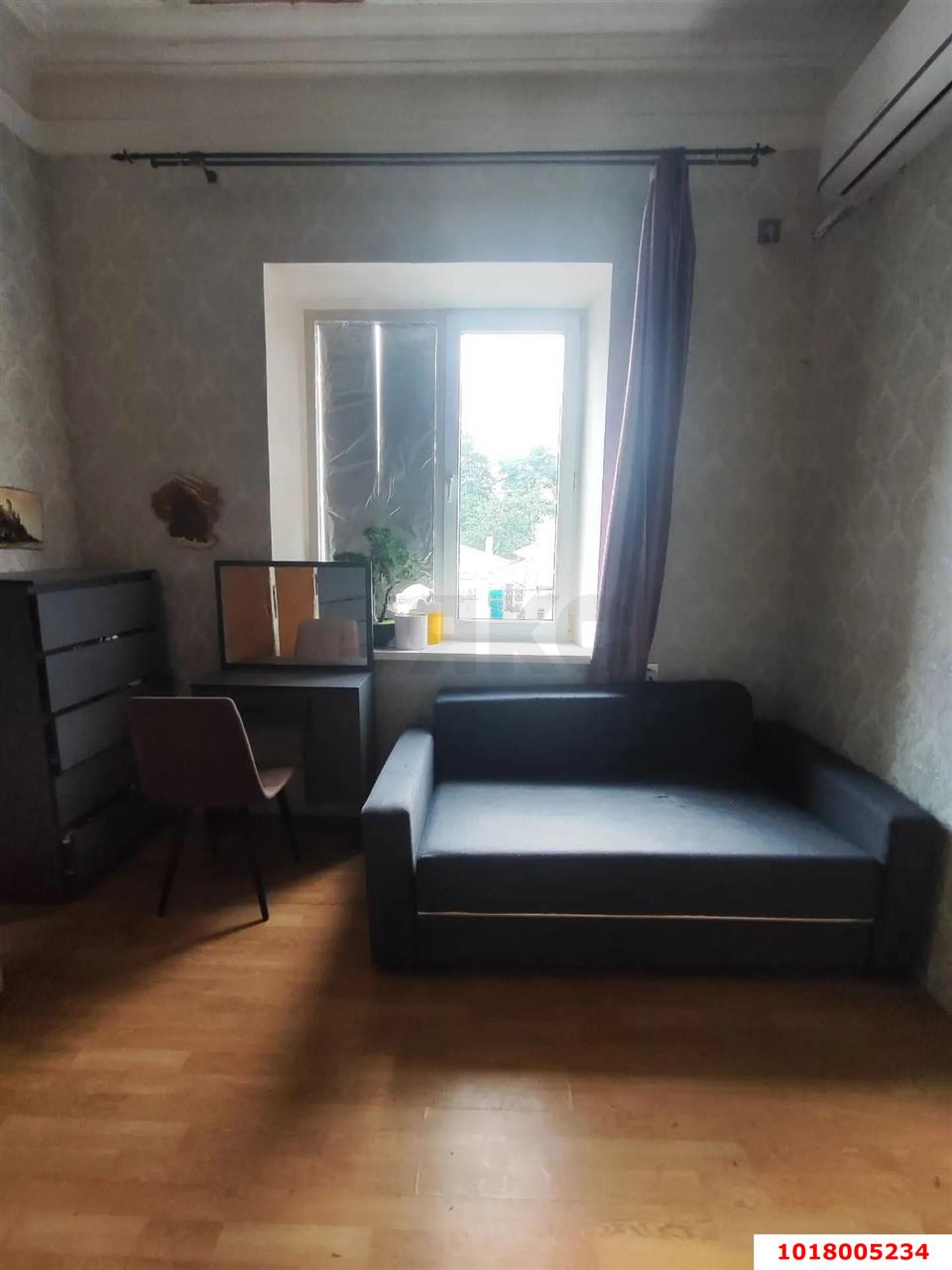 Фото №6: 4-комнатная квартира 71&nbsp;м², 2/2&nbsp;эт. - Краснодар, Западный внутригородской округ, мкр. Центральный, ул. Ленина, 24