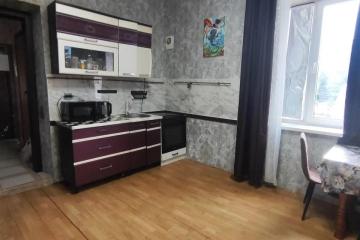 Фото №1: 4-комнатная квартира 71 м², 2/2 эт. - Краснодар, мкр. Центральный, ул. Ленина, 24