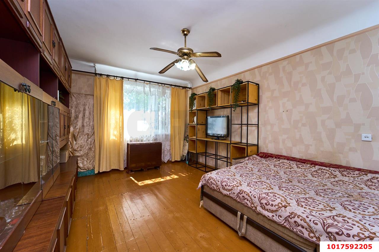 Фото №1: 2-комнатная квартира 44&nbsp;м², 1/2&nbsp;эт. - Краснодар, Карасунский внутригородской округ, ж/м Пашковский, ул. Гоголя, 95
