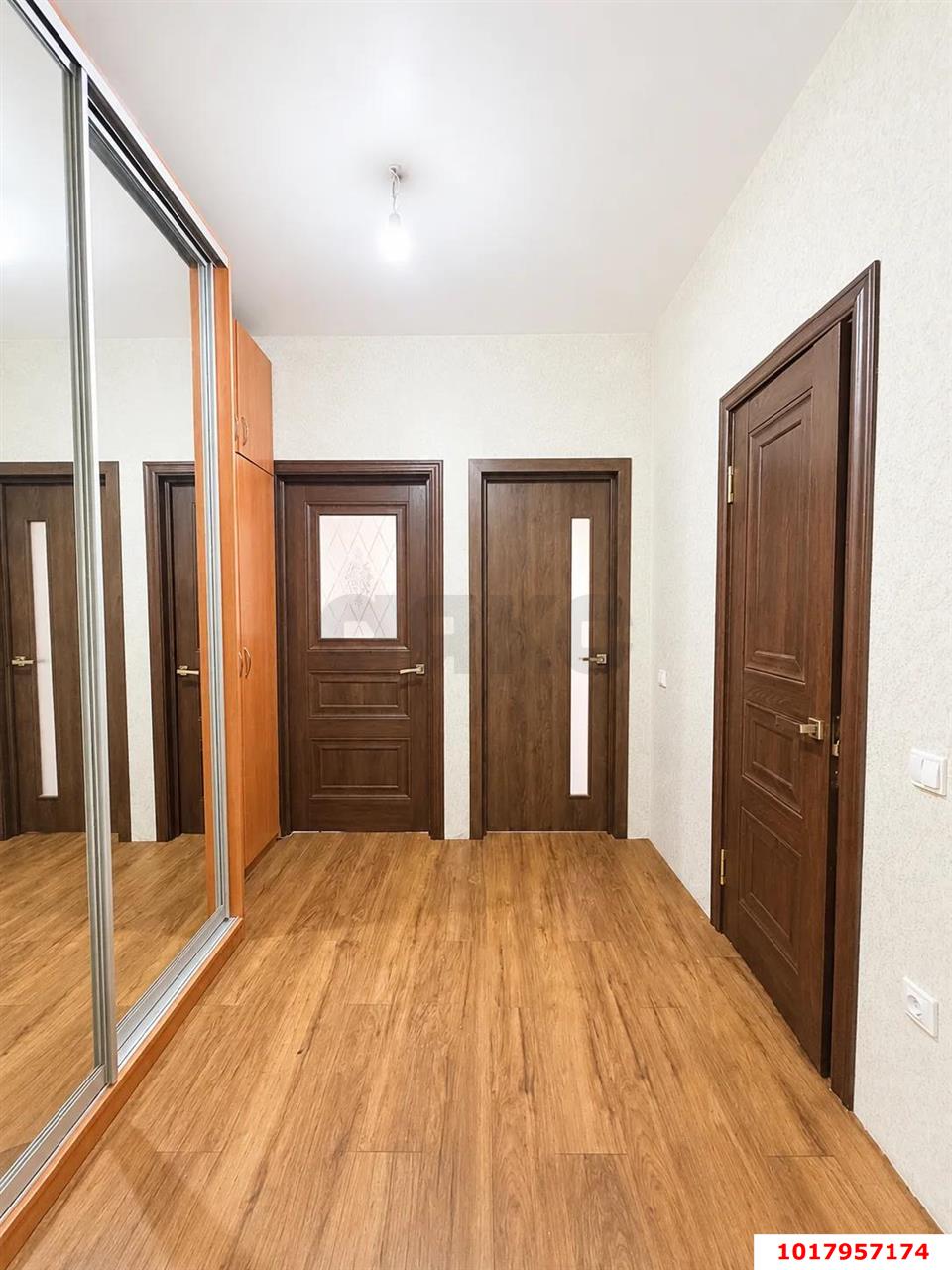 Фото №5: 1-комнатная квартира 40&nbsp;м², 2/24&nbsp;эт. - Краснодар, Прикубанский внутригородской округ, ЖК Губернский, мкр. 2-й квартал, ул. имени Героя Георгия Бочарникова, 1
