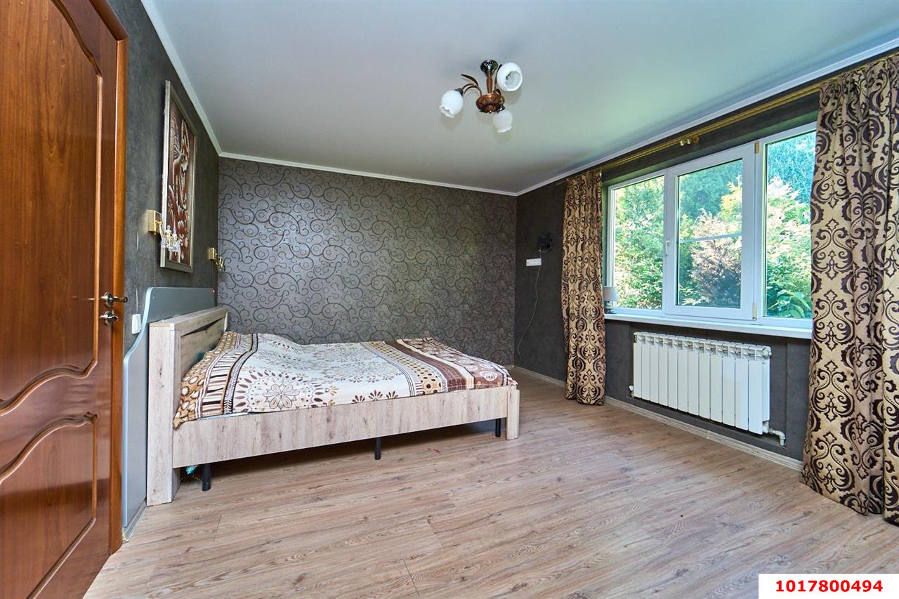 Фото №3: Дом 130&nbsp;м² + 8&nbsp;сот., 2&nbsp;эт. - Знаменский, Карасунский внутригородской округ, мкр. СНТ Восход, ул. Абрикосовая, 446