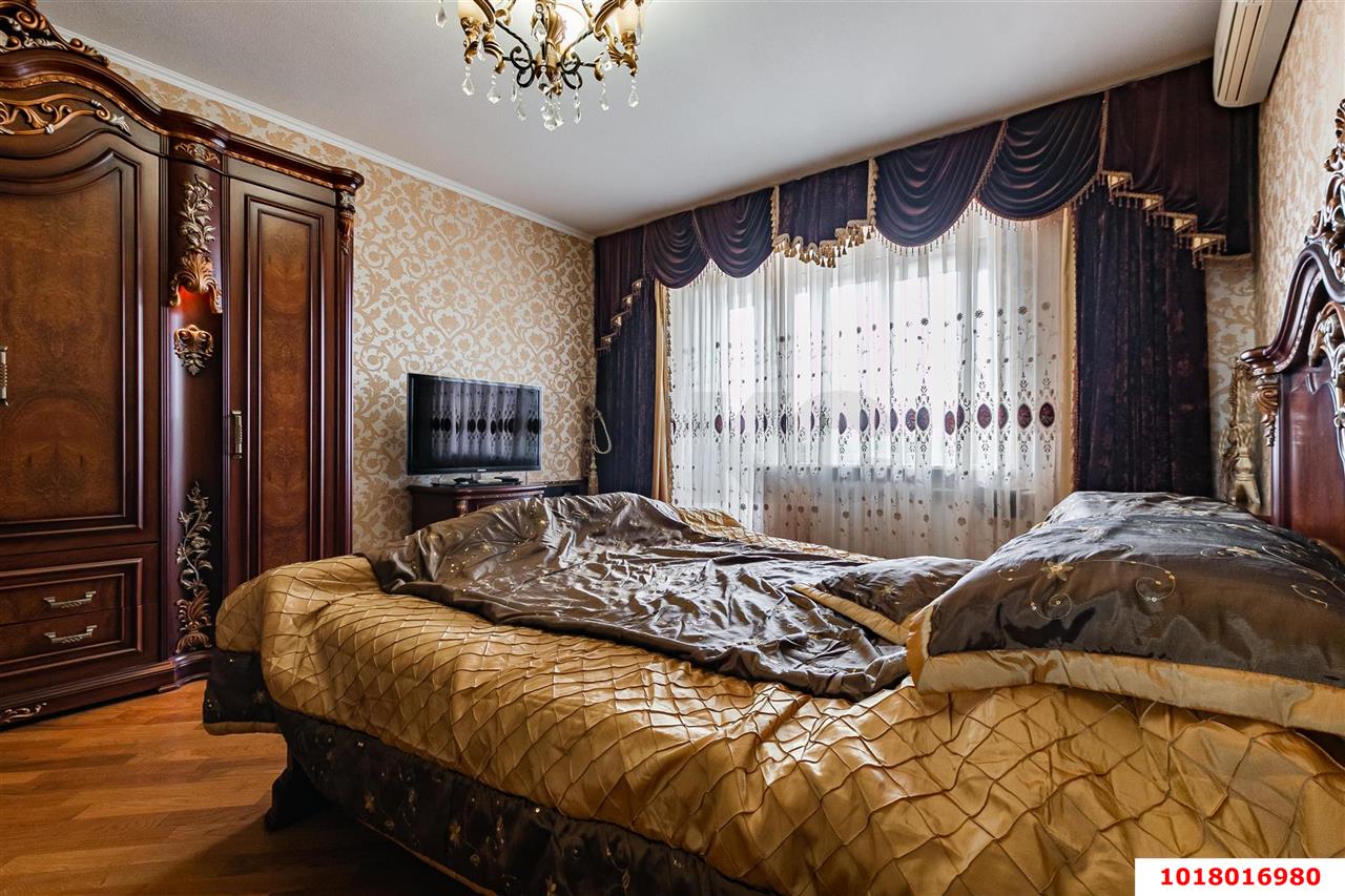 Фото №12: 3-комнатная квартира 100&nbsp;м², 5/10&nbsp;эт. - Краснодар, Прикубанский внутригородской округ, мкр. Фестивальный, ул. Воровского, 180