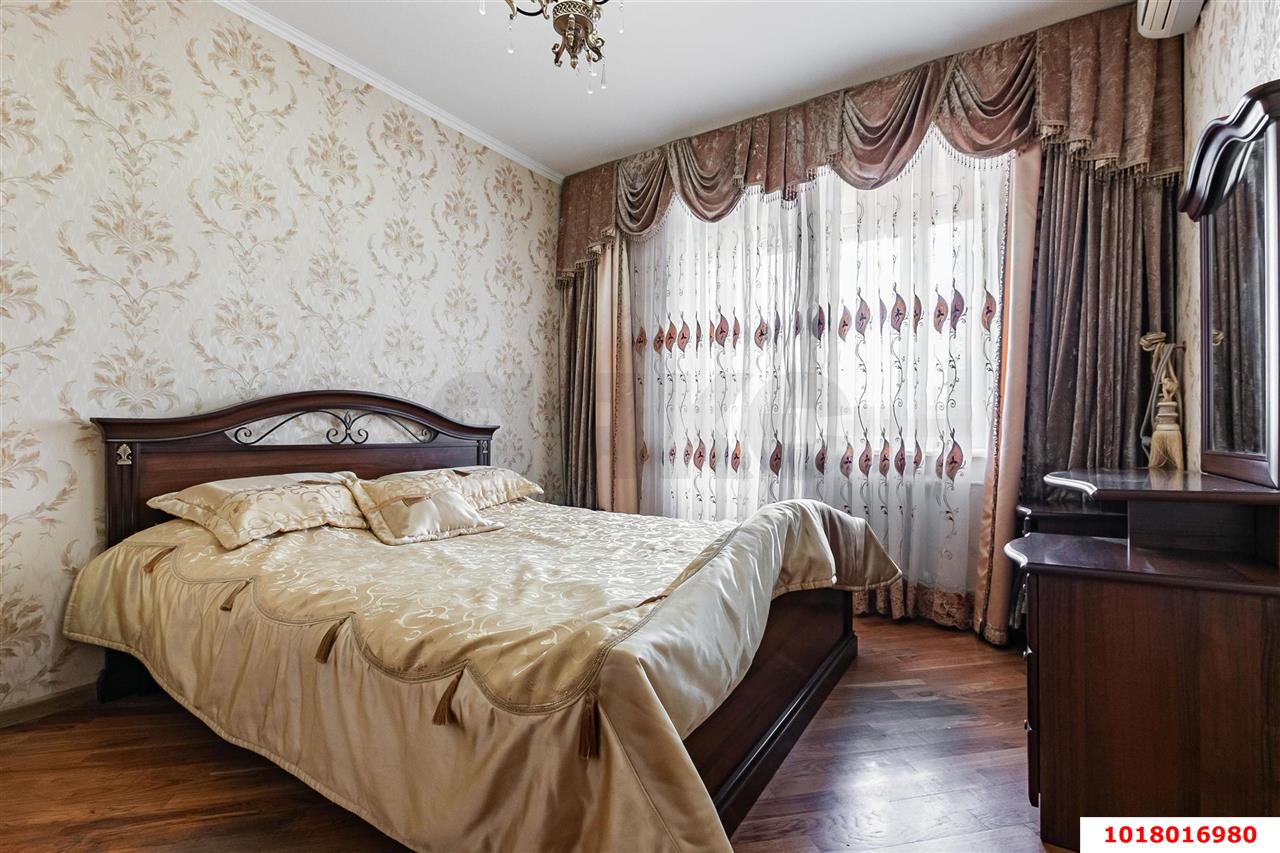 Фото №16: 3-комнатная квартира 100&nbsp;м², 5/10&nbsp;эт. - Краснодар, Прикубанский внутригородской округ, мкр. Фестивальный, ул. Воровского, 180