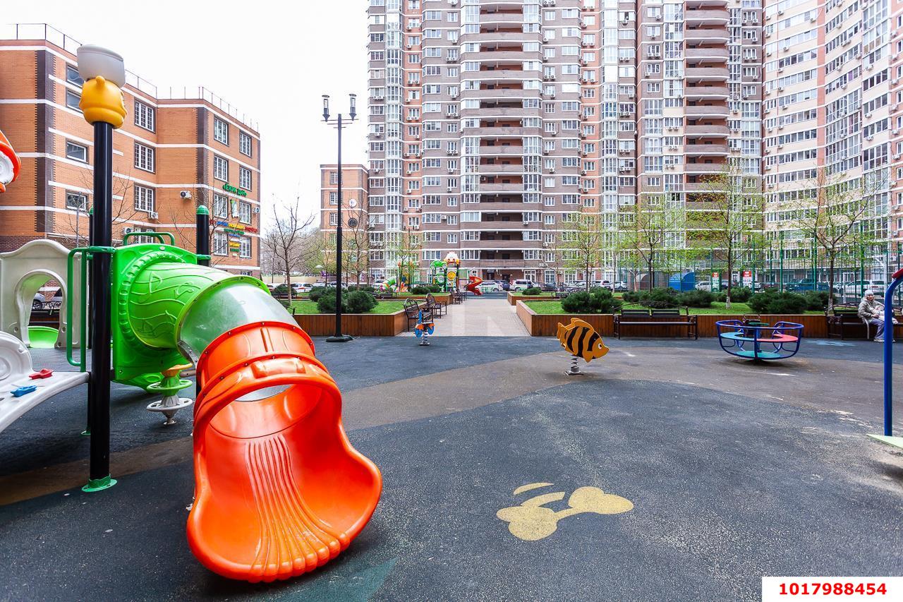 Фото №9: 2-комнатная квартира 60&nbsp;м², 14/25&nbsp;эт. - Краснодар, Прикубанский внутригородской округ, Завод Измерительных Приборов, мкр. ЖК Москва, ул. Российская, 79/3к2