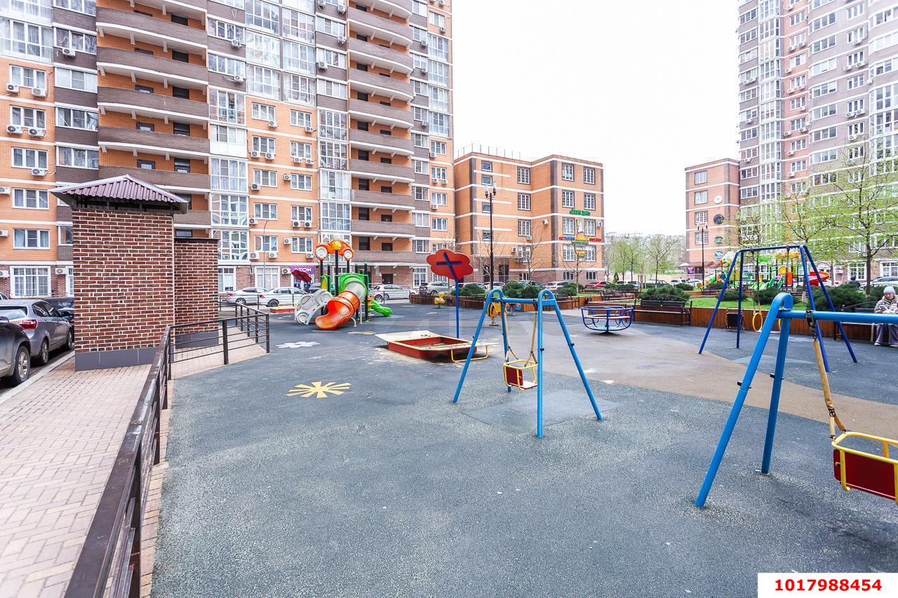 Фото №11: 2-комнатная квартира 60&nbsp;м², 14/25&nbsp;эт. - Краснодар, Прикубанский внутригородской округ, Завод Измерительных Приборов, мкр. ЖК Москва, ул. Российская, 79/3к2