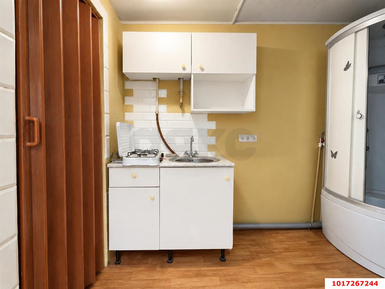Фото №1: 1-комнатная квартира 30&nbsp;м², 1/1&nbsp;эт. - Краснодар, Западный внутригородской округ, мкр. Центральный, ул. имени Калинина, 307