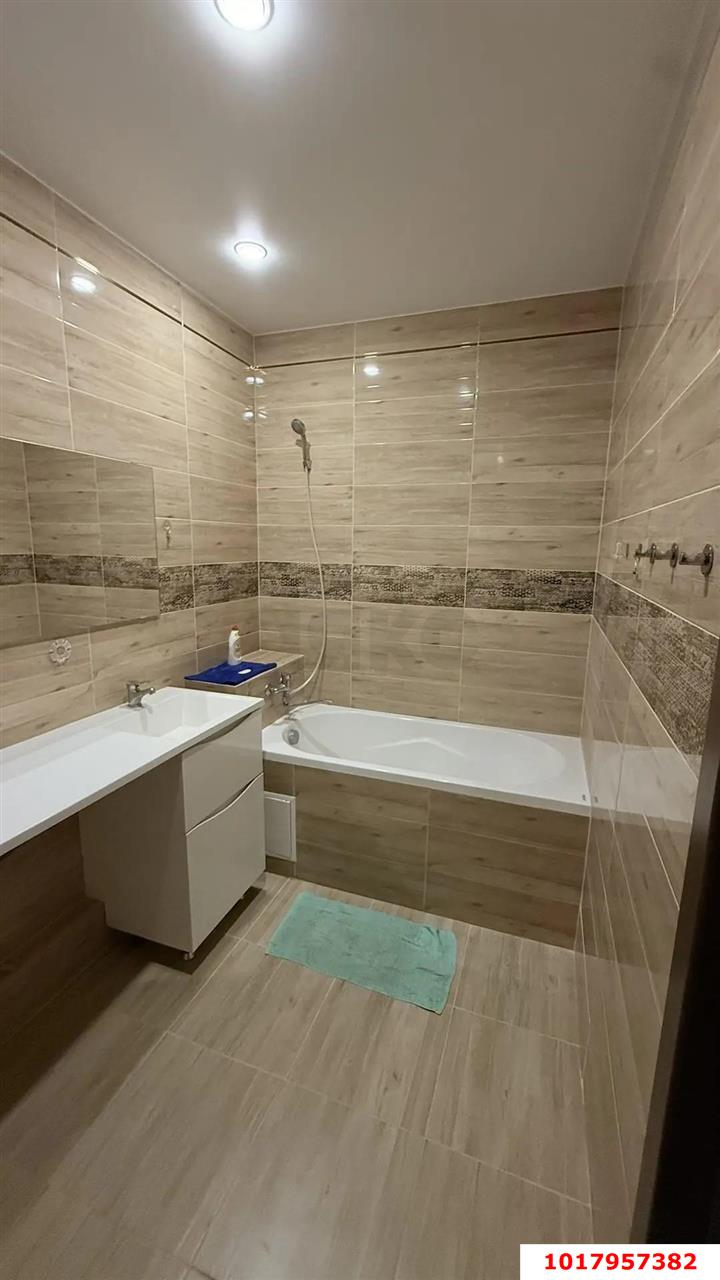 Фото №2: 2-комнатная квартира 58&nbsp;м², 11/11&nbsp;эт. - Краснодар, Прикубанский внутригородской округ, Славянский, мкр. Светлоград, ул. Красных Партизан, 1/4к4