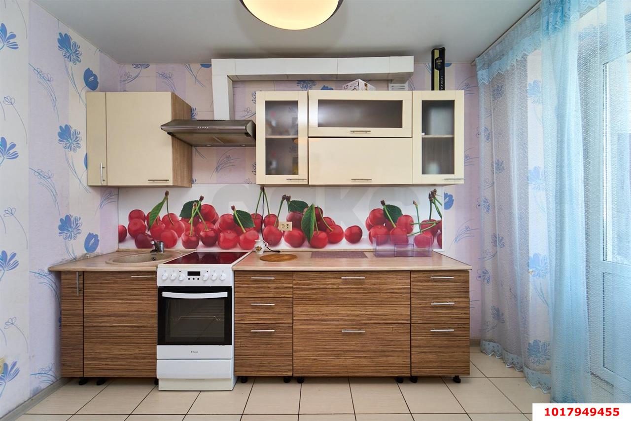 Фото №2: 1-комнатная квартира 35&nbsp;м², 5/6&nbsp;эт. - Краснодар, Прикубанский внутригородской округ, мкр. Музыкальный, ул. Московская, 140В
