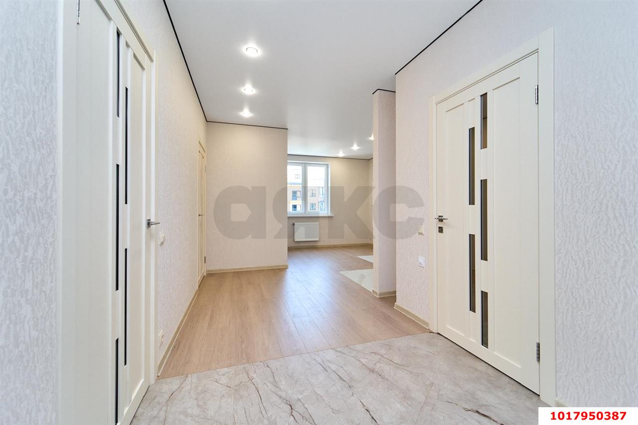 Фото №4: 1-комнатная квартира 44&nbsp;м², 11/12&nbsp;эт. - Краснодар, Прикубанский внутригородской округ, ЖК Небо, мкр. 9-й километр, ул. Ярославская, 115к3