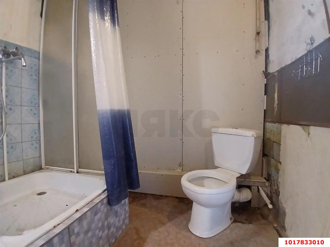 Фото №6: 1-комнатная квартира 30&nbsp;м², 2/2&nbsp;эт. - Краснодар, Центральный внутригородской округ, мкр. Центральный, ул. Леваневского, 35