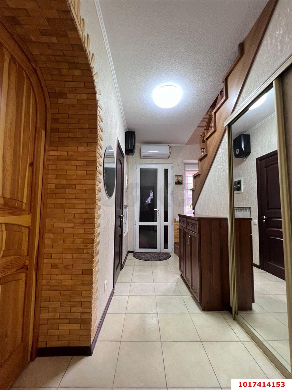 Фото №10: 3-комнатная квартира 75&nbsp;м², 1/2&nbsp;эт. - Краснодар, Западный внутригородской округ, мкр. Центральный, ул. Карасунская, 5