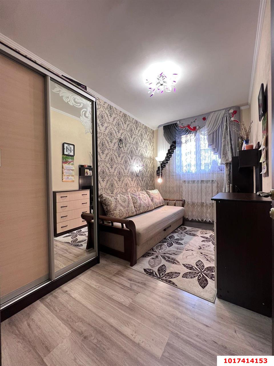 Фото №7: 3-комнатная квартира 75&nbsp;м², 1/2&nbsp;эт. - Краснодар, Западный внутригородской округ, мкр. Центральный, ул. Карасунская, 5