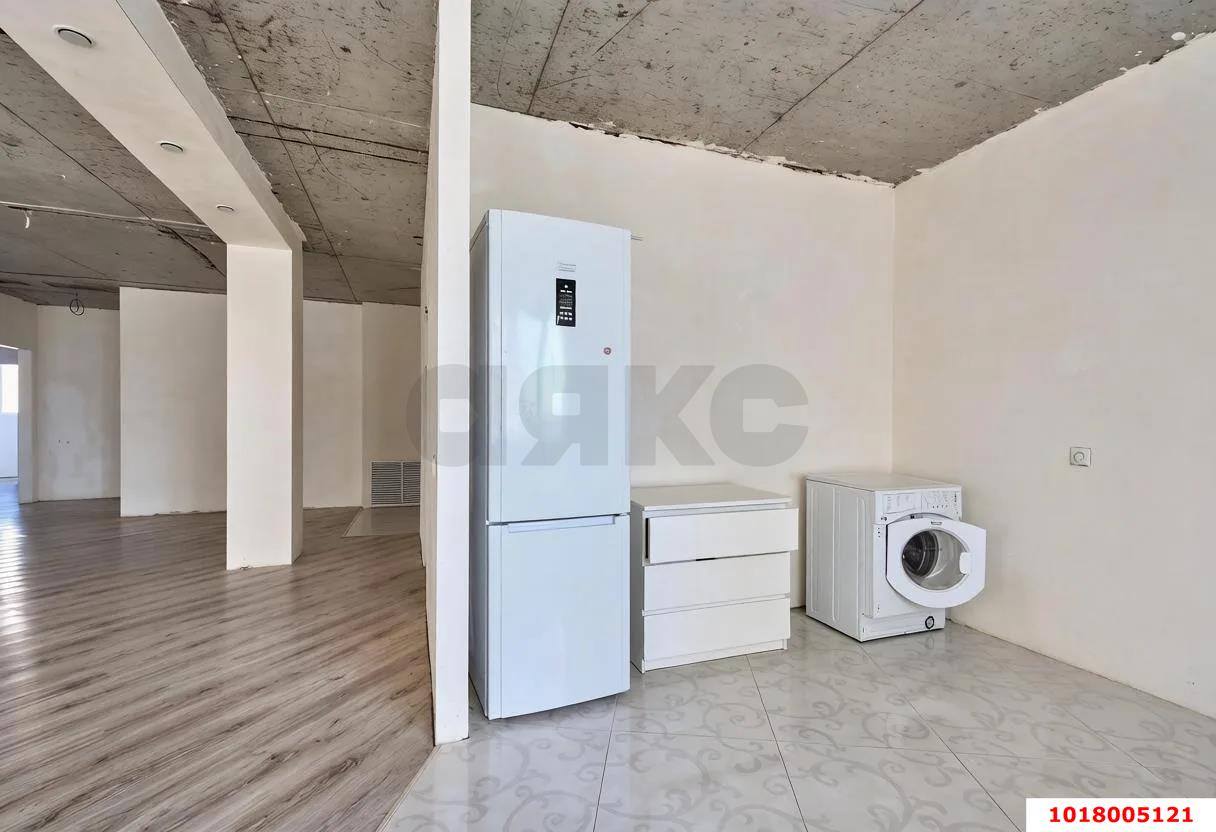 Фото №9: 3-комнатная квартира 110&nbsp;м², 10/23&nbsp;эт. - Краснодар, Западный внутригородской округ, мкр. Центральный, ул. Кубанская набережная, 31/1