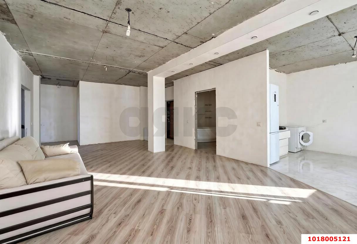 Фото №3: 3-комнатная квартира 110&nbsp;м², 10/23&nbsp;эт. - Краснодар, Западный внутригородской округ, мкр. Центральный, ул. Кубанская набережная, 31/1
