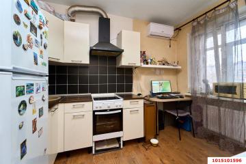 Фото №1: 1-комнатная квартира 32 м², 3/6 эт. - Краснодар, мкр. Прикубанский внутригородской округ, ул. Тепличная, 100