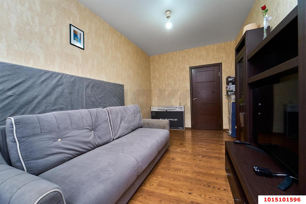 Фото №6: 1-комнатная квартира 35&nbsp;м², 3/6&nbsp;эт. - Краснодар, мкр. Прикубанский внутригородской округ, ул. Тепличная, 100