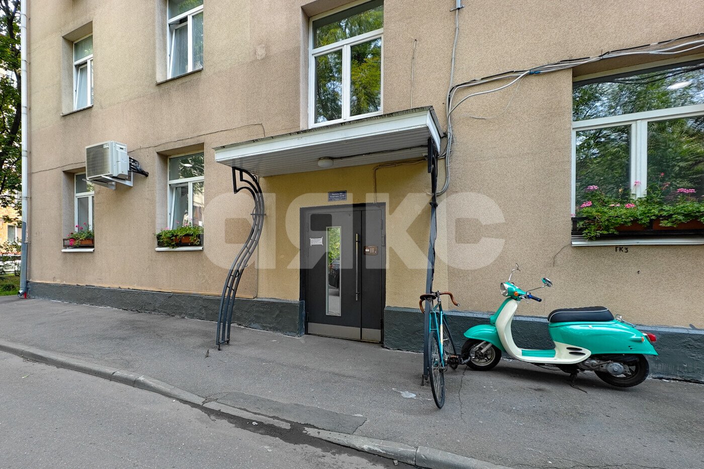 Фото №26: 3-комнатная квартира 77&nbsp;м², 3/5&nbsp;эт. - Москва, ул. Гашека, 9