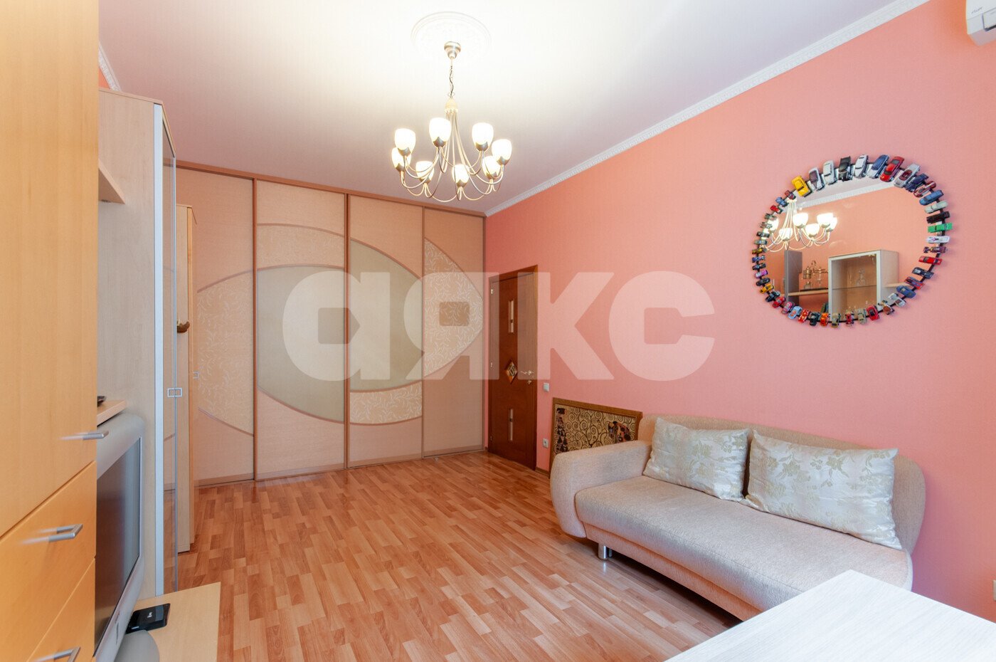 Фото №7: 3-комнатная квартира 77&nbsp;м², 3/5&nbsp;эт. - Москва, ул. Гашека, 9
