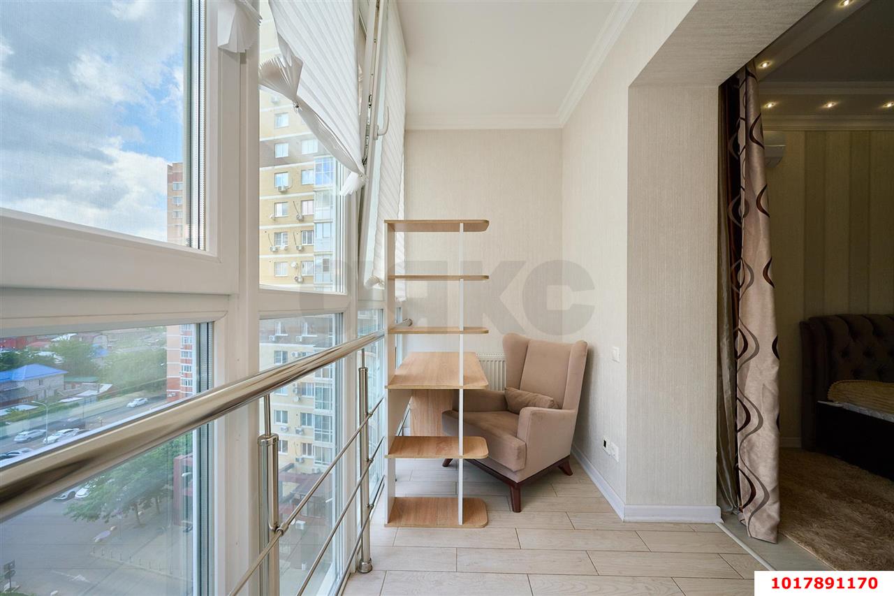 Фото №7: 2-комнатная квартира 85&nbsp;м², 8/24&nbsp;эт. - Краснодар, Западный внутригородской округ, Фестивальный, мкр. жилой комплекс Триумф, ул. имени П.М. Гаврилова, 27
