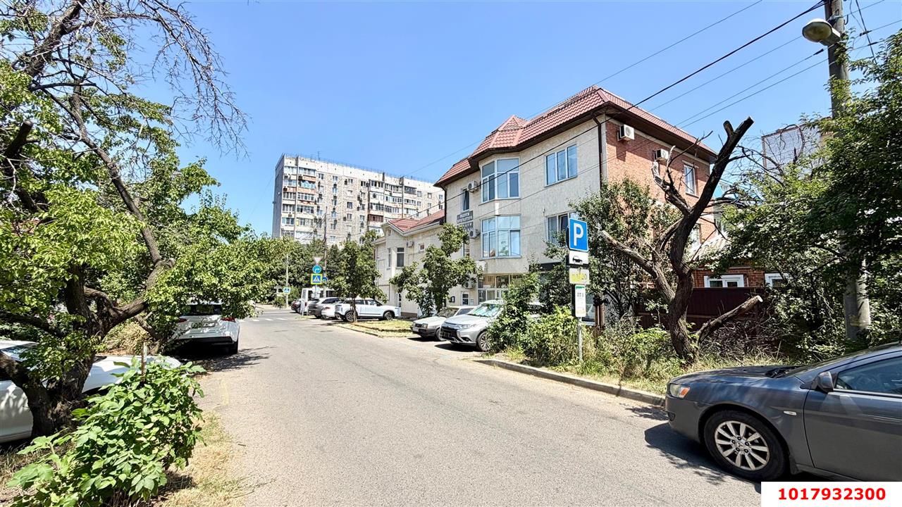 Фото №2: Офисное помещение 336&nbsp;м², 1/4&nbsp;эт. - Краснодар, Западный внутригородской округ, мкр. Фестивальный, ул. Красных Партизан, 144/1
