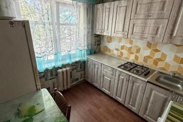 Фото №1: 2-комнатная квартира 45 м², 5/5 эт. - Краснодар, мкр. Черёмушки, ул. 2-я Пятилетка, 8