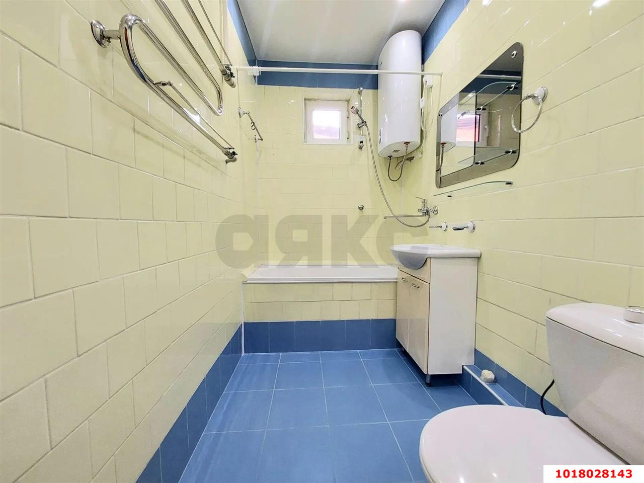 Фото №6: 1-комнатная квартира 40&nbsp;м², 1/2&nbsp;эт. - Краснодар, Центральный внутригородской округ, мкр. Черёмушки, ул. Айвазовского, 84