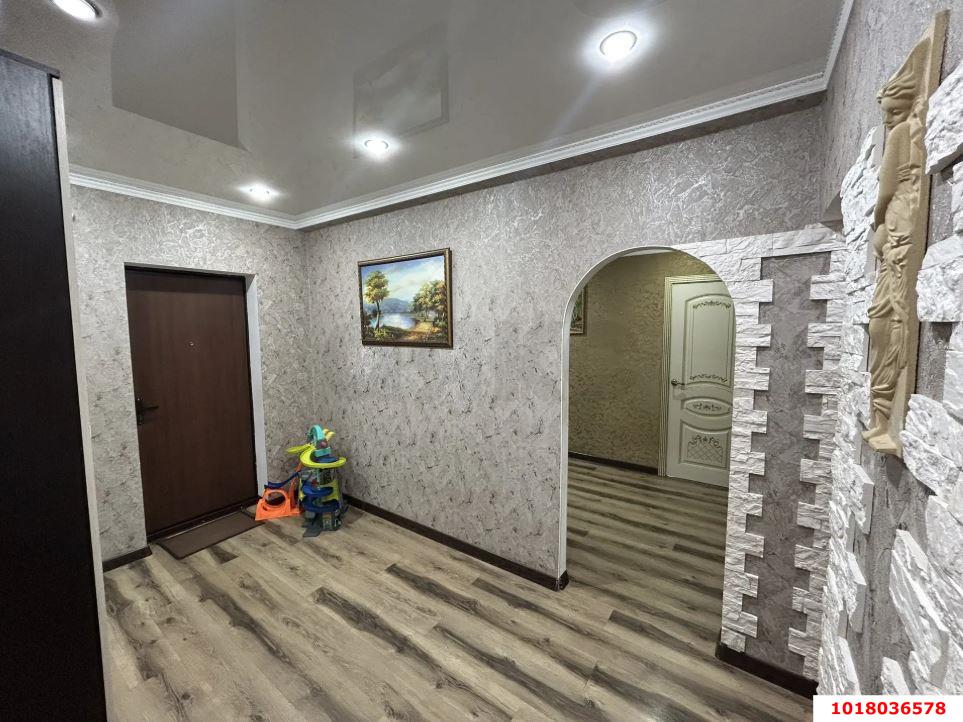 Фото №7: 2-комнатная квартира 80&nbsp;м², 1/16&nbsp;эт. - Краснодар, Прикубанский внутригородской округ, мкр. Московский, ул. им. Байбакова Н.К., 14