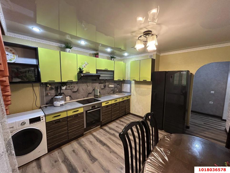 Фото №2: 2-комнатная квартира 80&nbsp;м², 1/16&nbsp;эт. - Краснодар, Прикубанский внутригородской округ, мкр. Московский, ул. им. Байбакова Н.К., 14