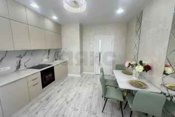 Фото №1: 2-комнатная квартира 45 м², 8/16 эт. - Краснодар, мкр. жилой комплекс Ракурс, ул. имени Героя Ростовского, 8к4