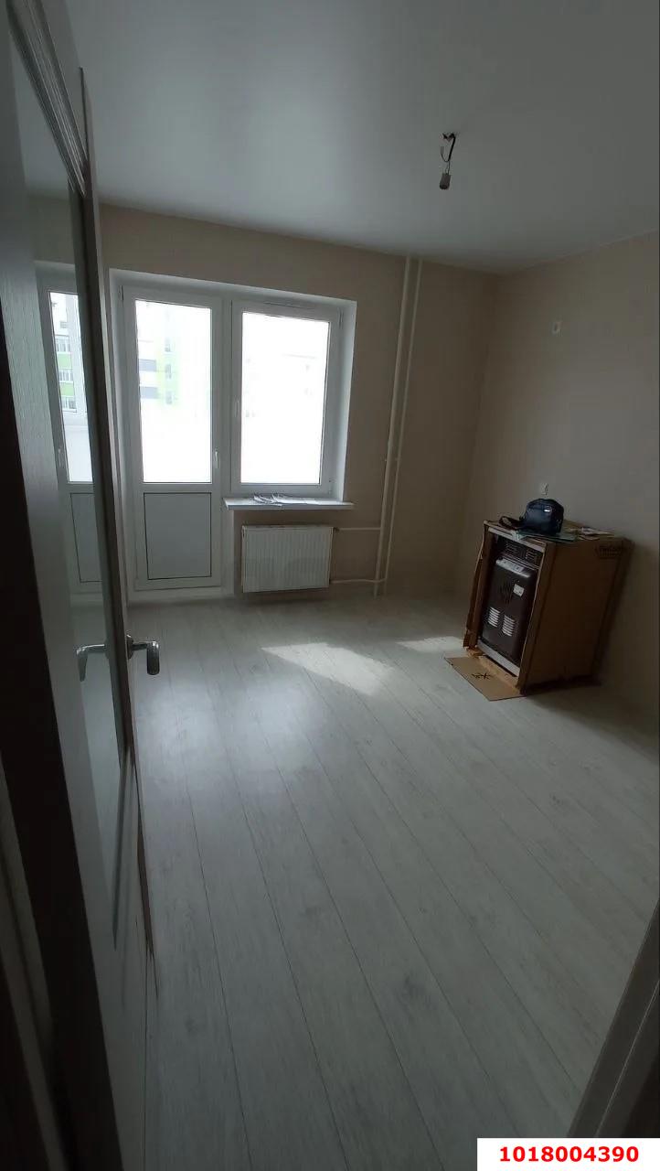 Фото №4: 1-комнатная квартира 40&nbsp;м², 15/16&nbsp;эт. - Краснодар, Прикубанский внутригородской округ, Восточный, мкр. жилой комплекс Квартал № 6, ул. Генерал-лейтенанта Александра Сапрунова, 15