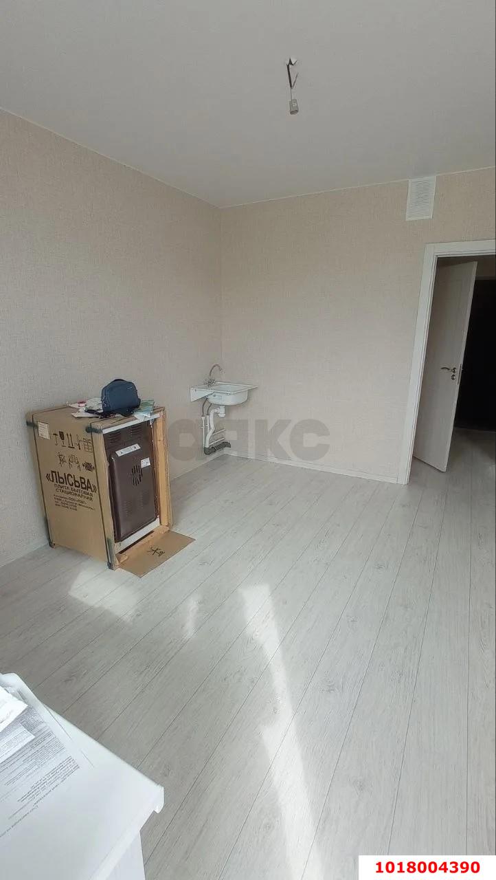 Фото №5: 1-комнатная квартира 40&nbsp;м², 15/16&nbsp;эт. - Краснодар, Прикубанский внутригородской округ, Восточный, мкр. жилой комплекс Квартал № 6, ул. Генерал-лейтенанта Александра Сапрунова, 15